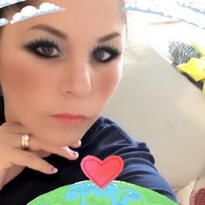 Meet your Posher, Sonia